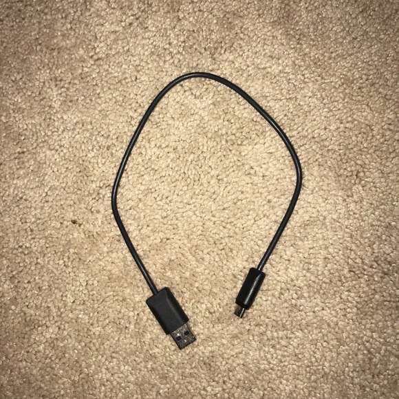 Sol Republic Bluetooth Headphones - Picture 5 of 5